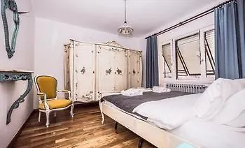 Tarus Bosphorus Cihangir Hotel Istanbul