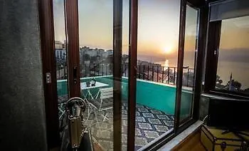 Tarus Bosphorus Cihangir 3* Istanbul